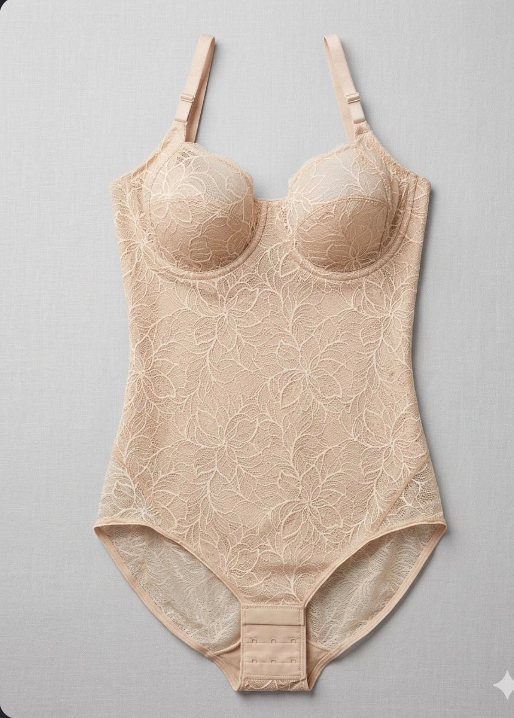 Body de compresión suave. Leonisa Underwire Shaping Lace Bodysuit